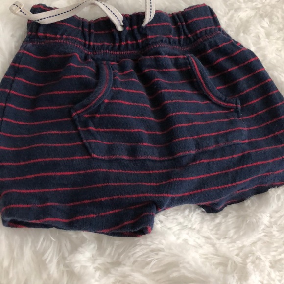 GAP Blue and red pull up shorts - Picture 4 of 4